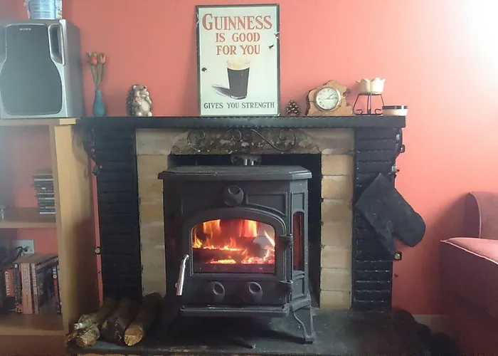Cosy Lakeside John's Hollow Headford